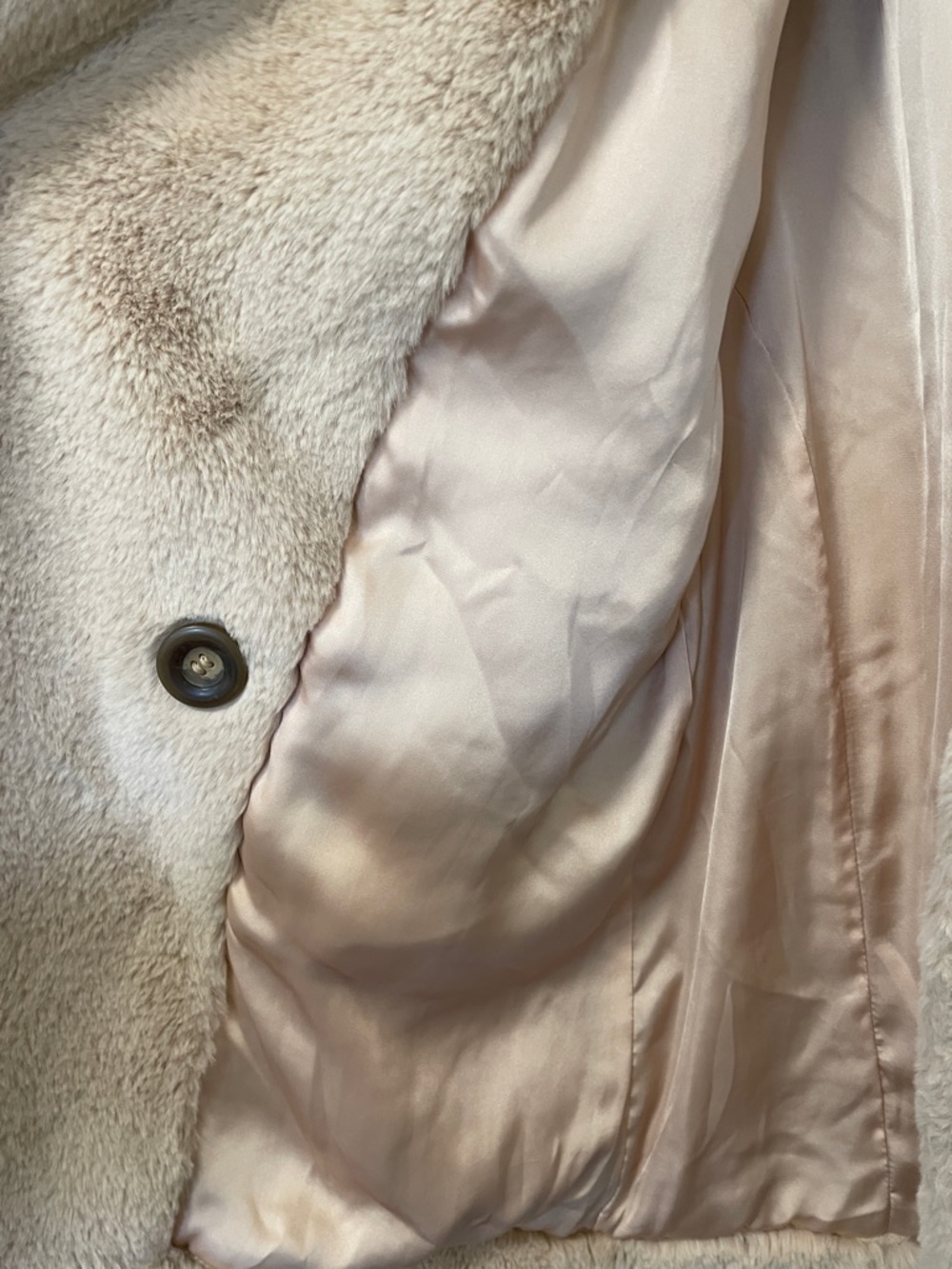NWOT Free People Plush Teddy Faux Fur Coat in Light Beige *flaw* - Picture 3 of 7